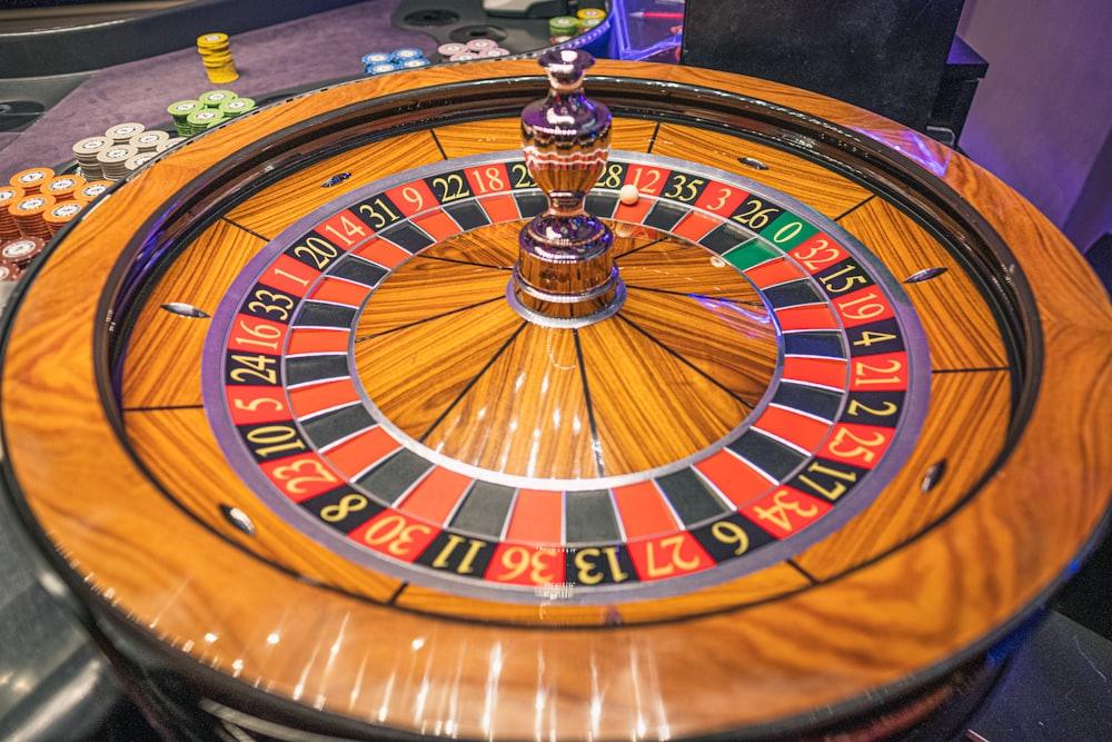 Roda roulette di meja kasino